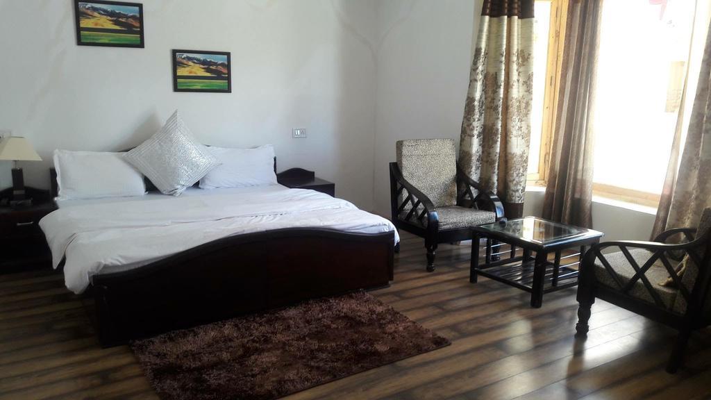Hotel Mandalchan Λεχ Εξωτερικό φωτογραφία