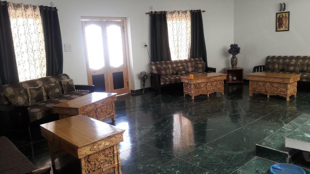 Hotel Mandalchan Λεχ Εξωτερικό φωτογραφία